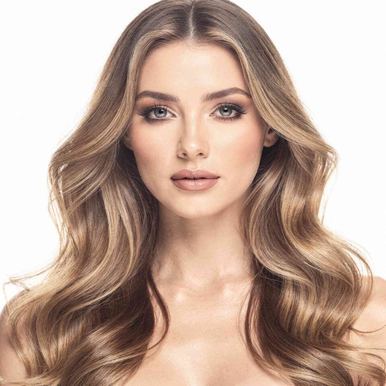 Elegantes Beauty-Portrait im Studio